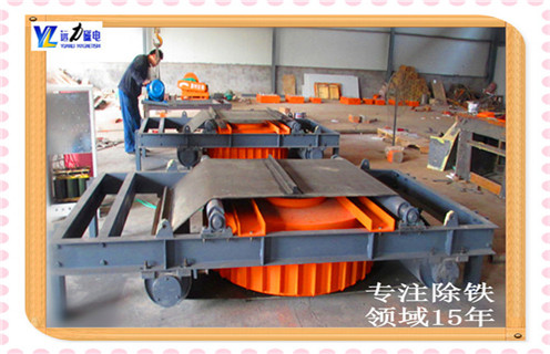 電磁滾筒除鐵器，陜西電磁滾筒除鐵器_如何卸鐵國家標(biāo)準(zhǔn)安裝工作視頻_陜西電磁滾筒除鐵器型號 