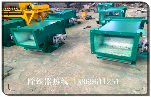 管道除鐵器，江西管道除鐵器工作原理_江西管道除鐵器工作原理廠家應(yīng)用安裝示意圖型12000高斯_可定制工作原理